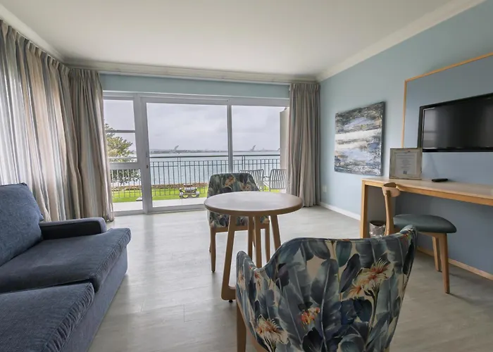 Saldanha Bay Hotel
